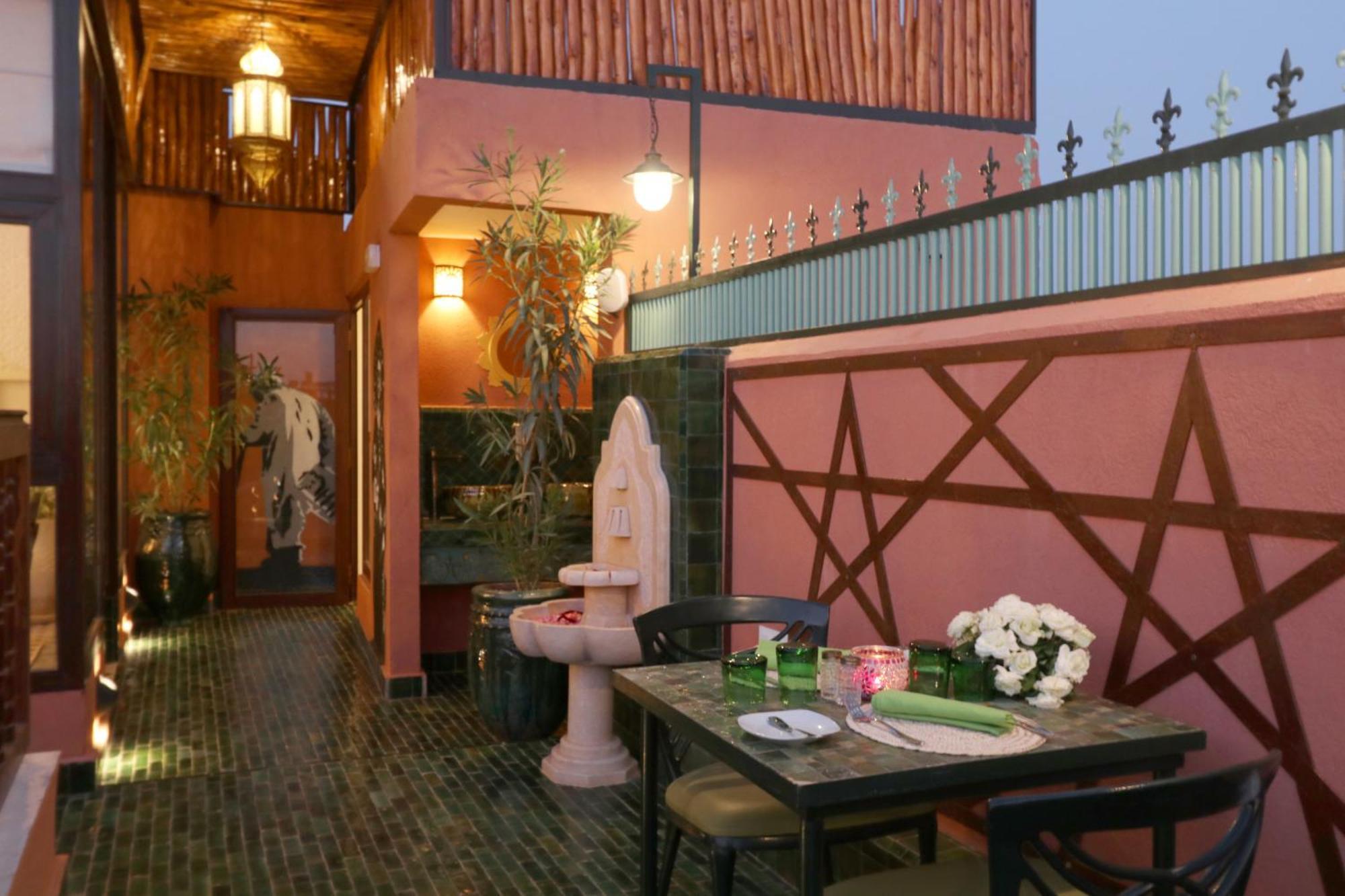 Riad Wazani Square & Spa Marrakesh Exterior photo